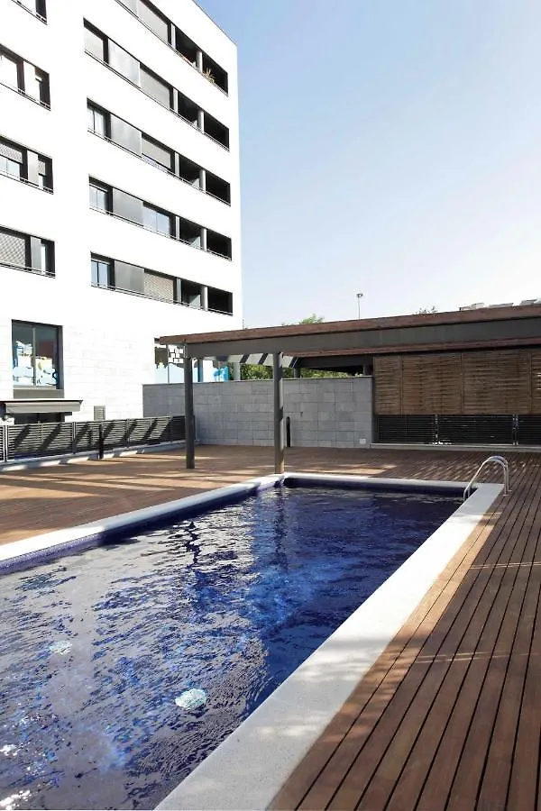 1217 - Pool And Beach Nice Apartment II برشلونة
